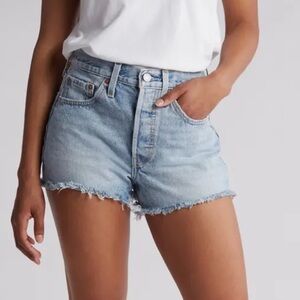 Levi’s 501 Light Blue Denim Cutoff Shorts size 28 button up high waist